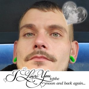 Meet your Posher, Logan